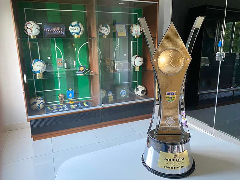 Fluminense e Altos farão a final do Piauiense Sub-15