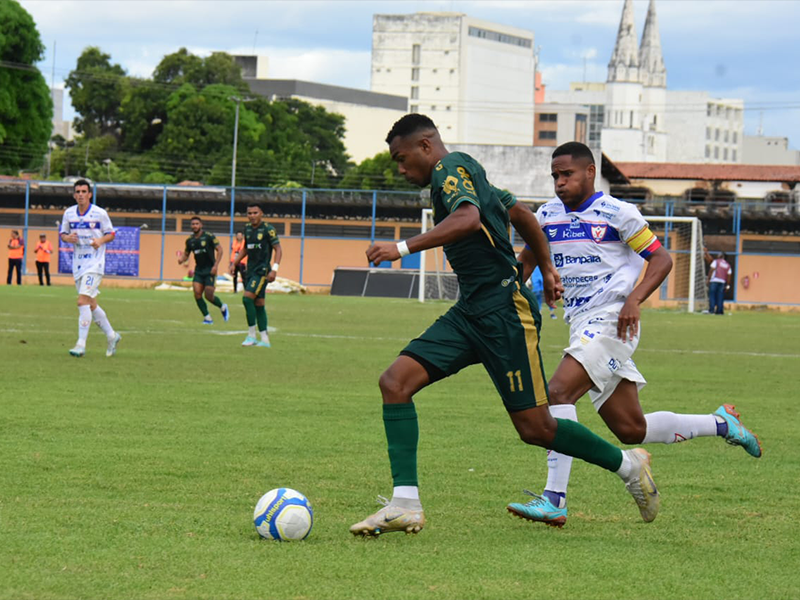 Altos assume liderança do grupo A2 do Brasileirão Série D