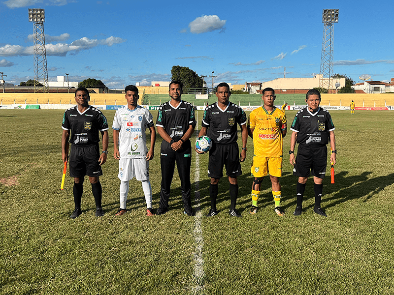 Abertura do Piauiense Sub-20: Picos vence o Oeirense