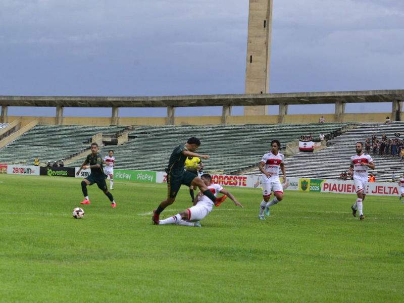 Altos vence River por 3 a 0 e domina confronto no Piauiense 2025
