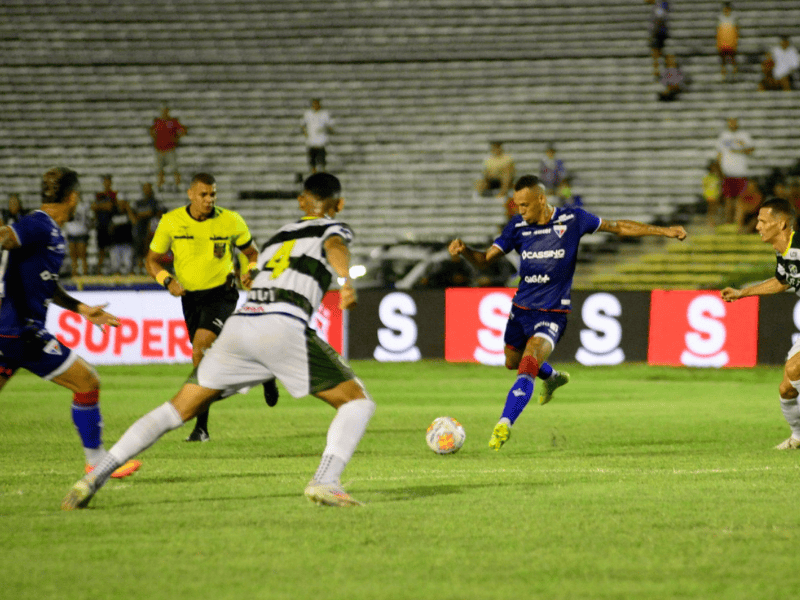 Altos vence o Fortaleza de virada e faz história