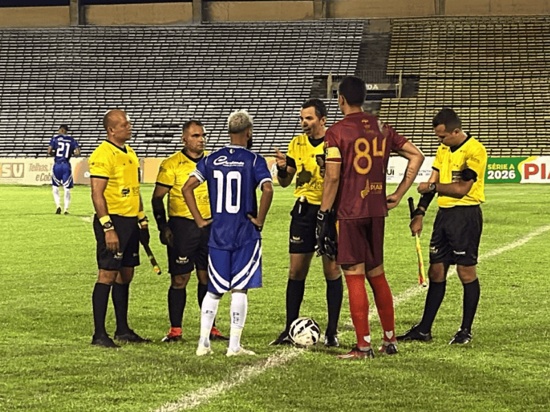 Piauí vence o Parnahyba 