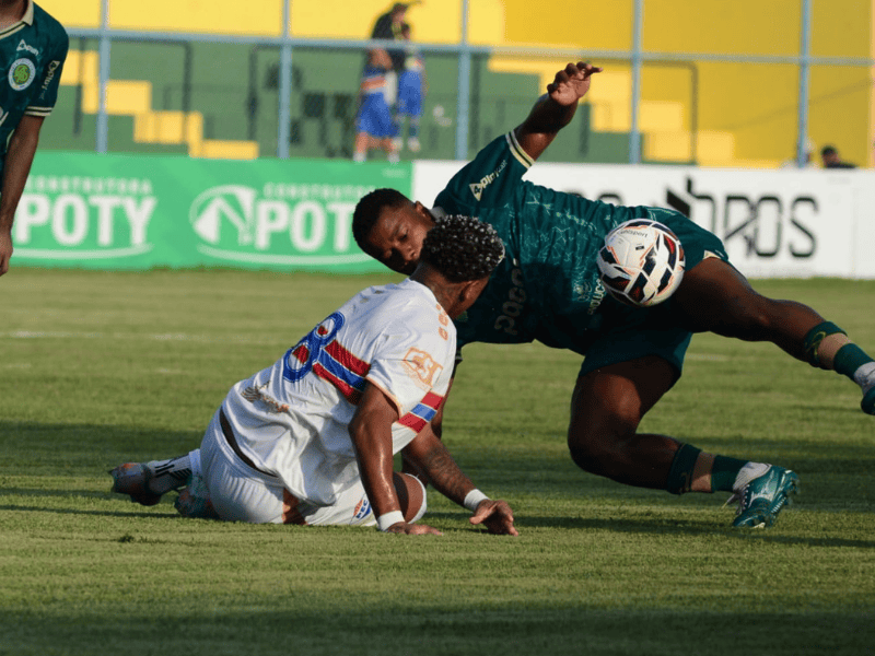 CAP vence o Piauí no Estádio Lindolfo Monteiro