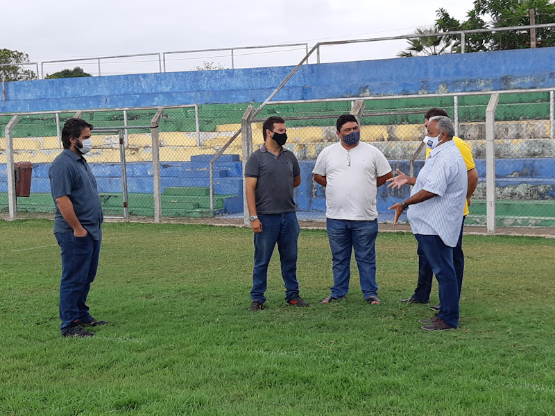 Presidente da FFP e prefeito de Altos fazem vistoria no Felipão