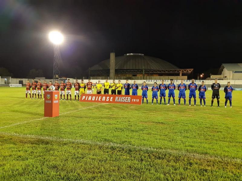 Flamengo vence o Piauí e entra no G4 do estadual