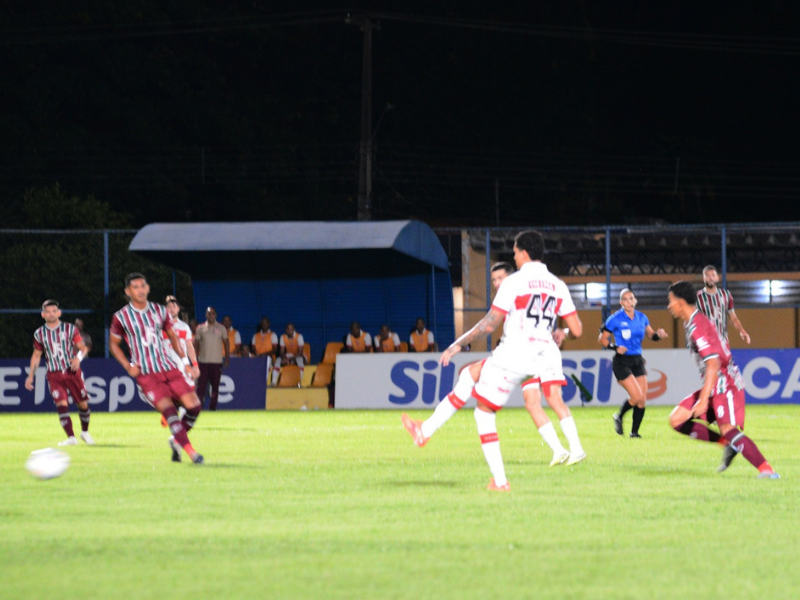 Fluminense-PI empata com o CRB pela Copa do Nordeste

